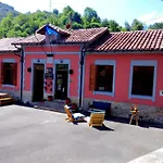 Alojamiento Covadonga Hostel La Riera (Cangas de Onis)