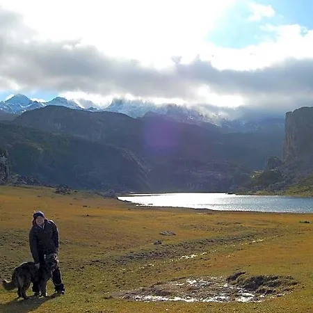 Covadonga Vandrarhem La Riera (Cangas de Onis)